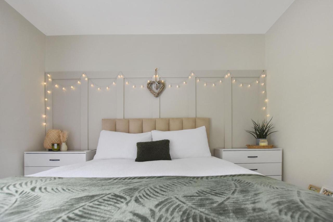 A Spacious From With Spectacular Views *
